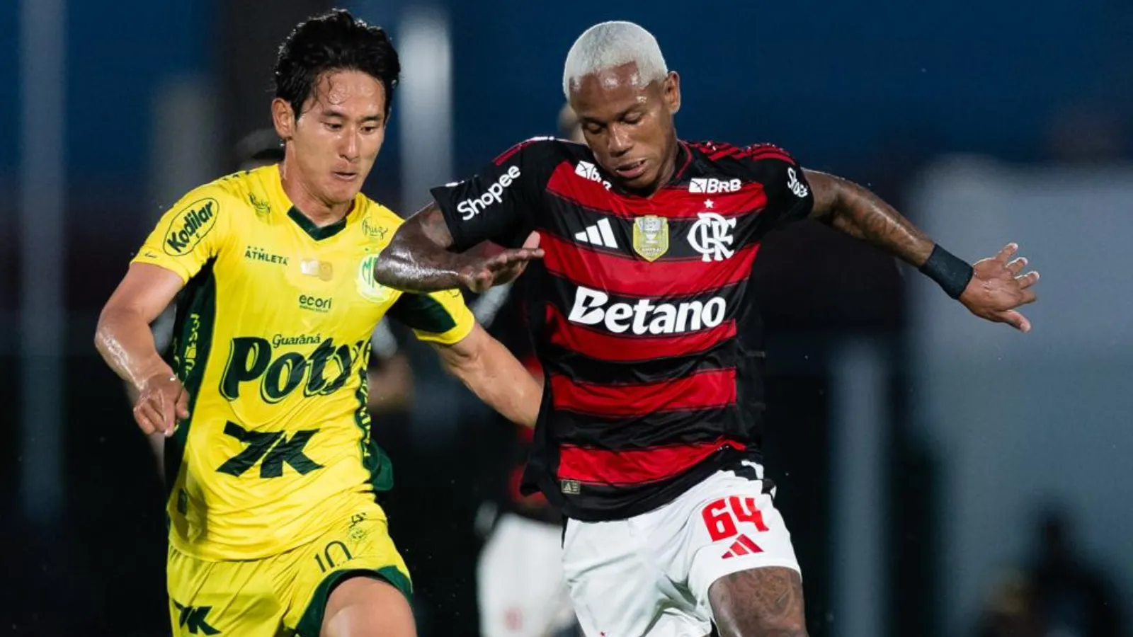 Wallace Yan em ação durante Mirassol x Flamengo. Foto: CAIQUE COUFAL/FLAMENGO