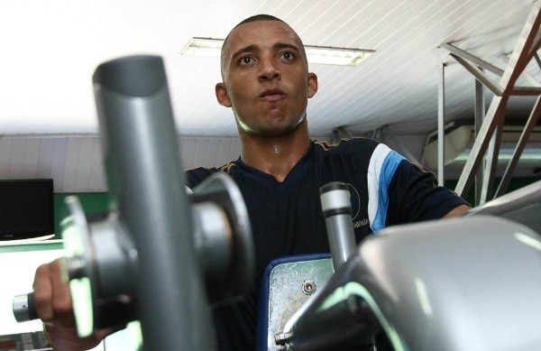 Foto: Cesar Greco – Vitor Hugo teve duas passagens pelo Palmeiras e vem atuando na Turquia