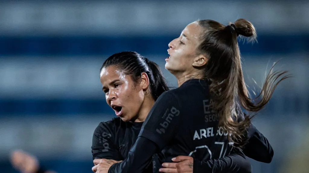 Vic Albuquerque e Ariel Godoi do Corinthians