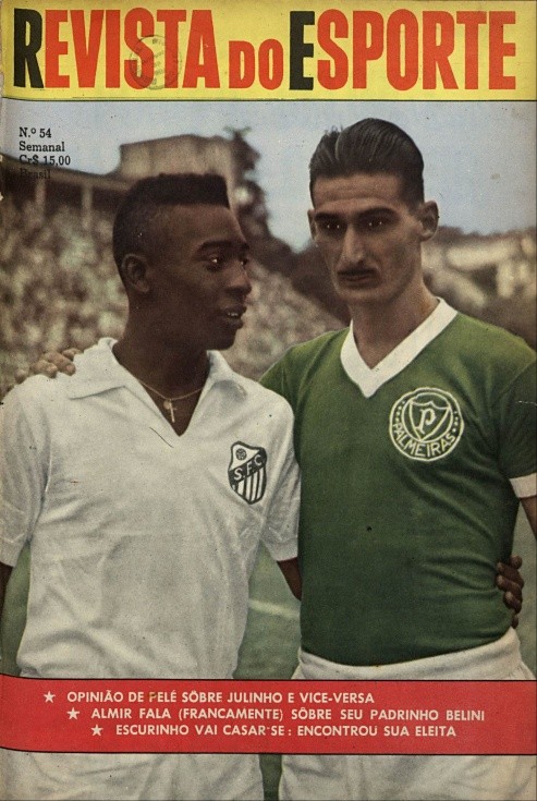 Pelé ao lado de Julinho Botelho, ídolo do Palmeiras, em foto de 1959