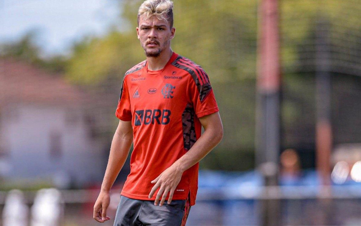 Em recuperação com o DM do time profissional do Flamengo, Gabriel Noga  voltou a sentir dores durante o processo de transição | Coluna do Venê | O  Dia