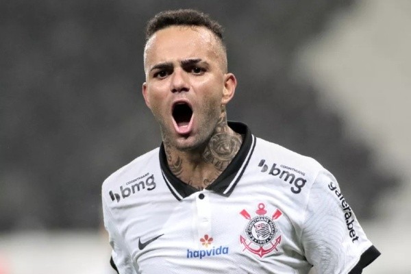 Foto: Rodrigo Coca/Ag. Corinthians – Luan foi preservado de treino aberto na Arena por ser alvo de protesto da Fiel