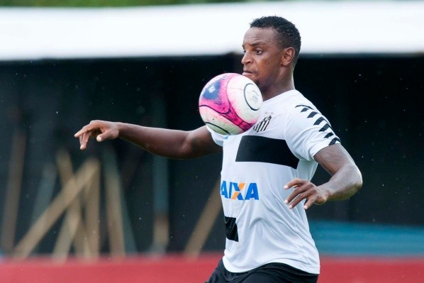 Foto: Ivan Storti/Santos FC – Cléber Reis deixa o Santos depois de ter feito apenas 10 jogos
