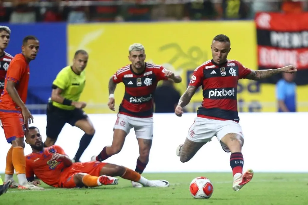 Foto: Gilvan de Souza e Marcelo Cortes / CRF