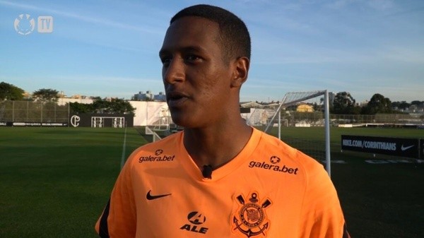 Foto: Reprodução/Corinthians TV – Robert Renan é uma das maiores revelações do Corinthians dos últimos anos