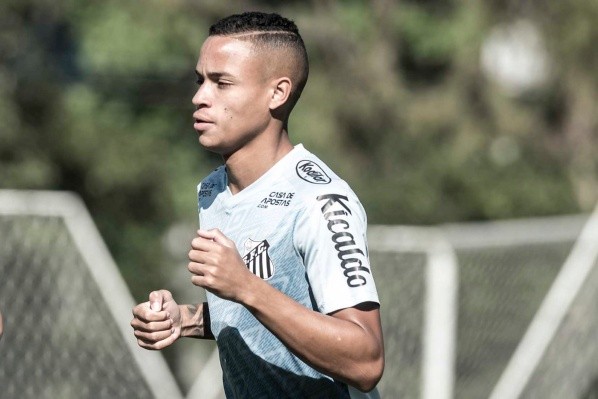 Foto: Ivan Storti/Santos FC – Alanzinho era o jogador do Santos cotado em troca com o Cruzeiro por Maicon