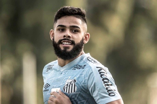 Foto: Ivan Storti/Santos FC – Felipe Jonatan tem contrato em vigor no Santos até o início de 2025