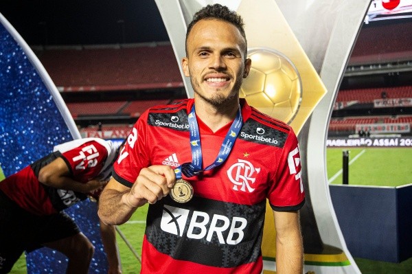 Foto: Alexandre Vidal / Flickr Flamengo -Renê está no radar do Ceará