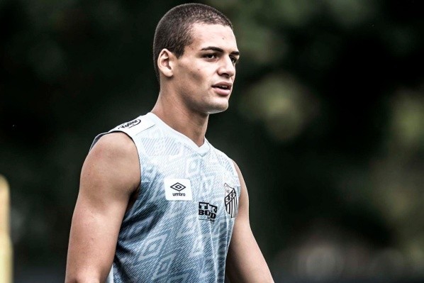 Foto: Ivan Storti/Santos FC – Kayky tem contrato expirando no Santos até novembro de 2023