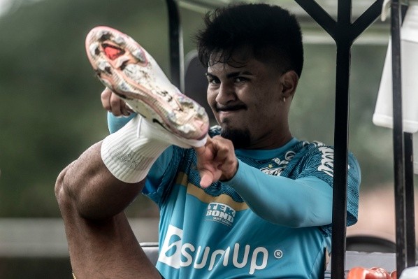Foto: Ivan Storti/Santos FC – Ivonei teve oferta de clube de Portugal, mas Santos vetou saída