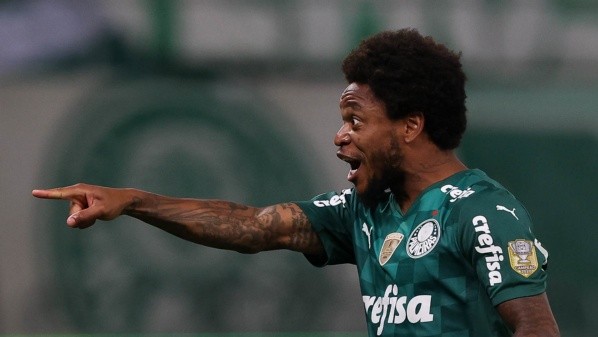 Foto: Cesar Greco – Luiz Adriano constava no time titular do Palmeiras há dois anos