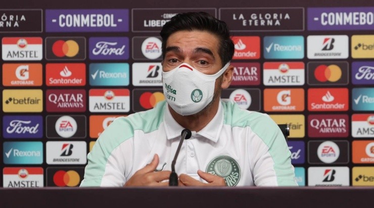 Foto: Cesar Greco/Palmeiras/Divulgação - O português não garantiu permanência no Verdão