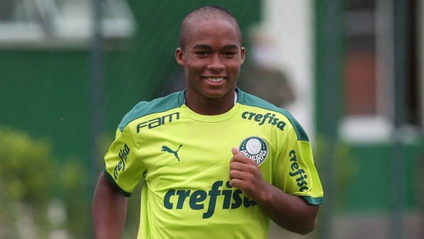 Foto: Cesar Greco – Endrick já virou alvo de gigantes da Europa antes mesmo de assinar contrato com o Palmeiras