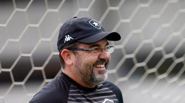 Enderson Moreira é o favorito da torcida do Sport para assumir o comando técnico do Leão. Foto: Vitor Silva/ Botafogo