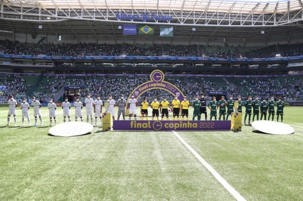 Foto: Flickr Oficial Santos FC/Pedro Ernesto Guerra Azevedo     Na Copinha, o Santos chegou à final