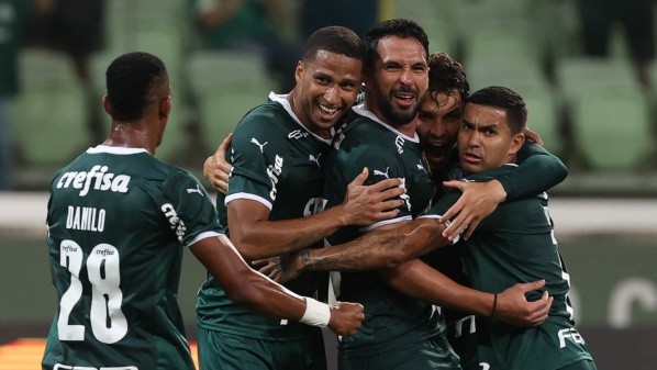 Foto: Flickr Oficial SE Palmeiras/Cesar Greco | Palmeiras goleia a Ponte Preta por 3 a 0