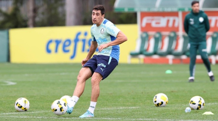 Merentiel caiu nas graças da torcida após marcar um gol em jogo treino desta quarta-feira. Foto: César Greco/ Palmeiras