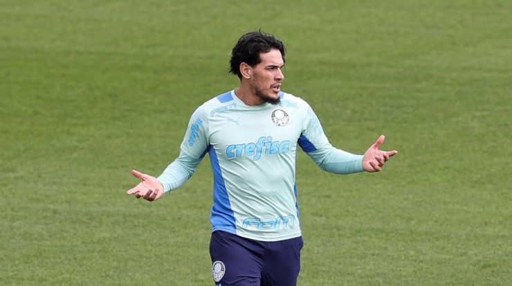 Gustavo Gómez em ação em treino do Palmeiras. Foto: César Greco/ Palmeiras