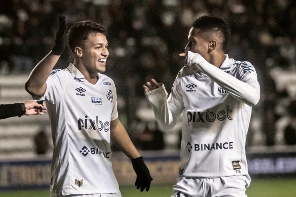 Foto: Ivan Storti/Santos FC – Marcos Leonardo e Ângelo foram convocados para a Seleção Sub-20 para Sul-Americano