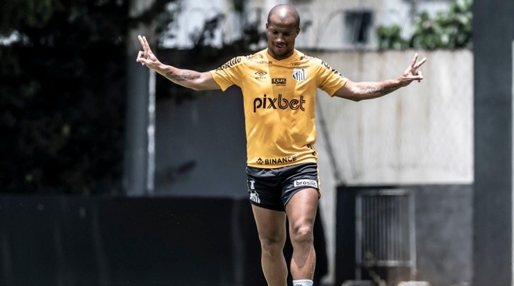Foto: Ivan Storti/Santos FC/Divulgação - Sánchez: uruguaio foi afastado dos treinamentos do Santos