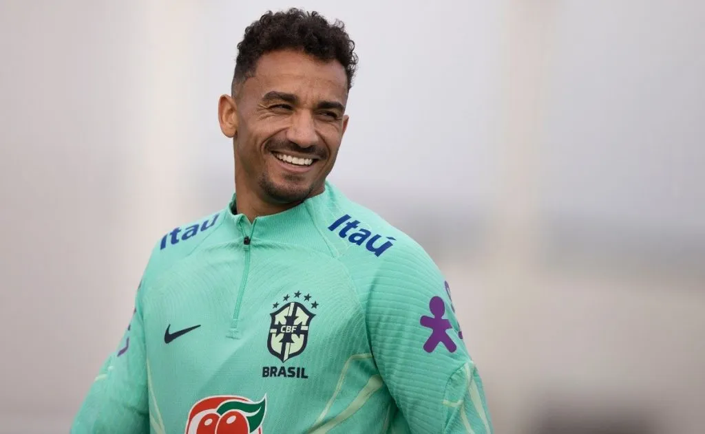 Danilo na Seleção - Foto: Lucas Figueiredo/CBF.