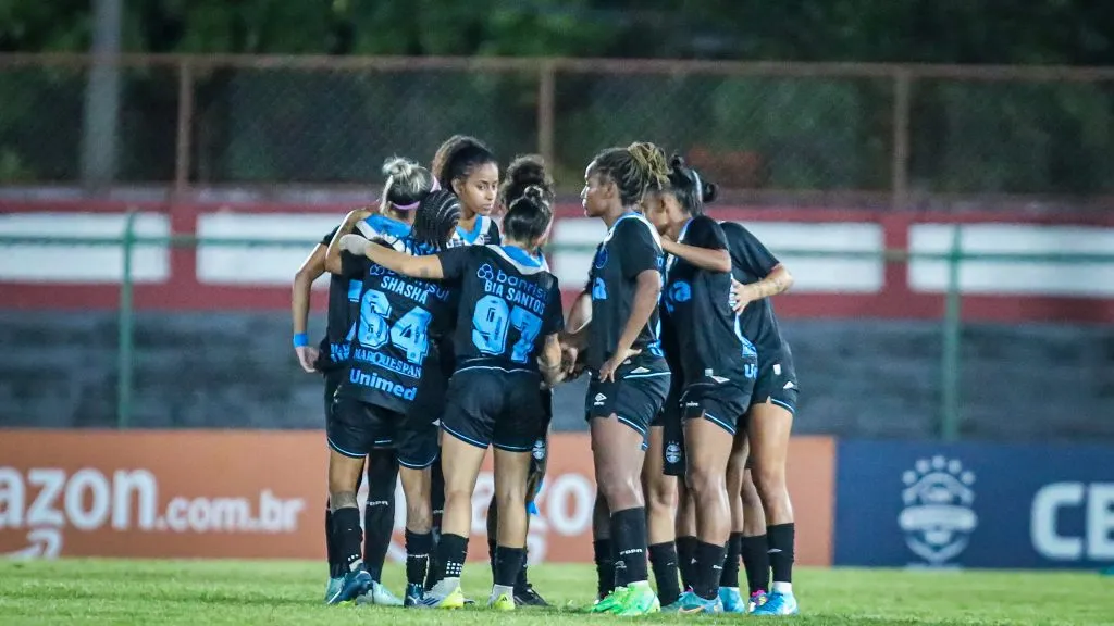Jogadoras do time feminino do Grêmio