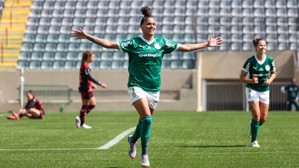 Amanda Gutierres jogadora do Palmeiras
