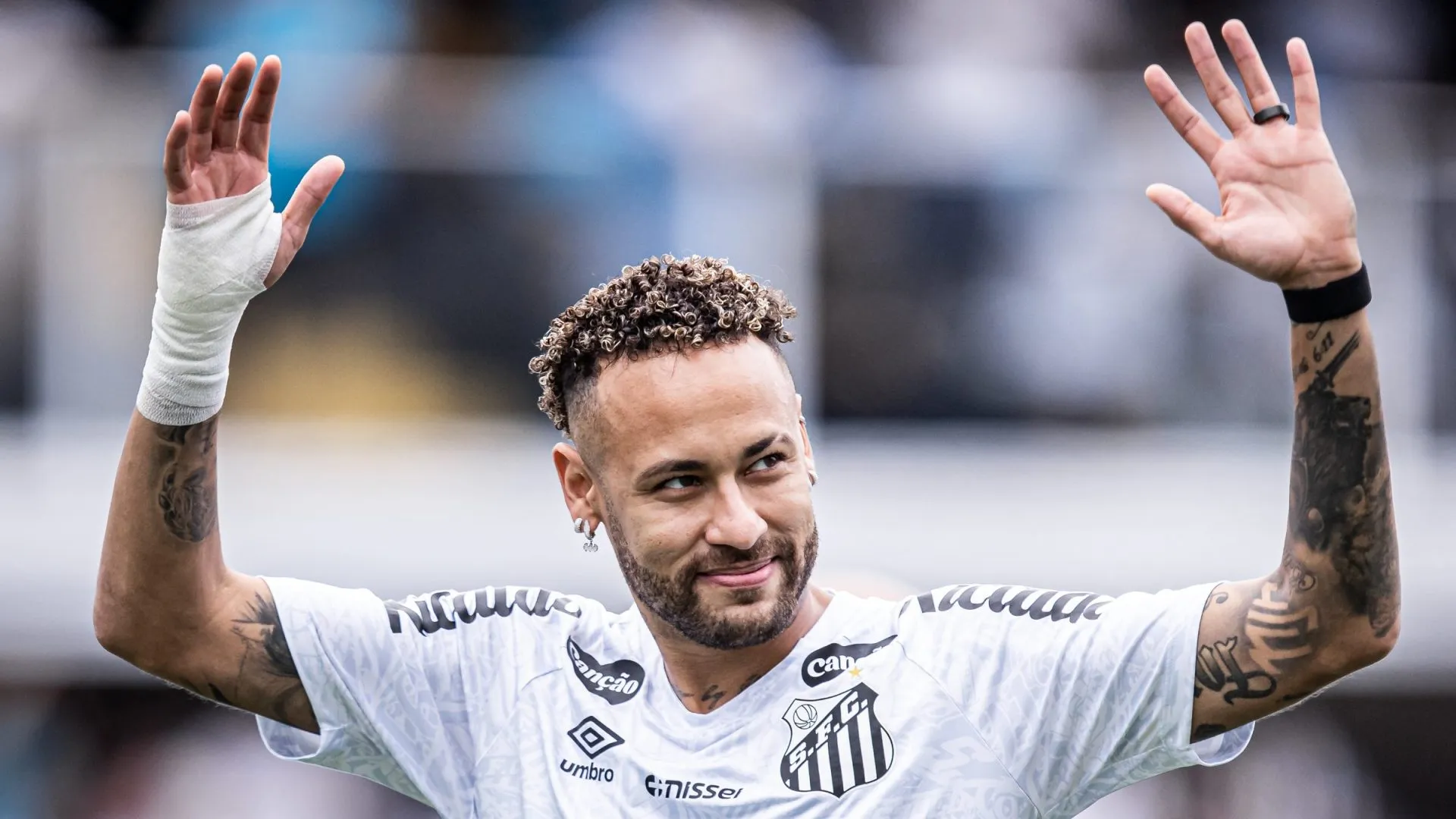 Neymar em campo pelo Santos. Foto: Raul Baretta/ Santos FC