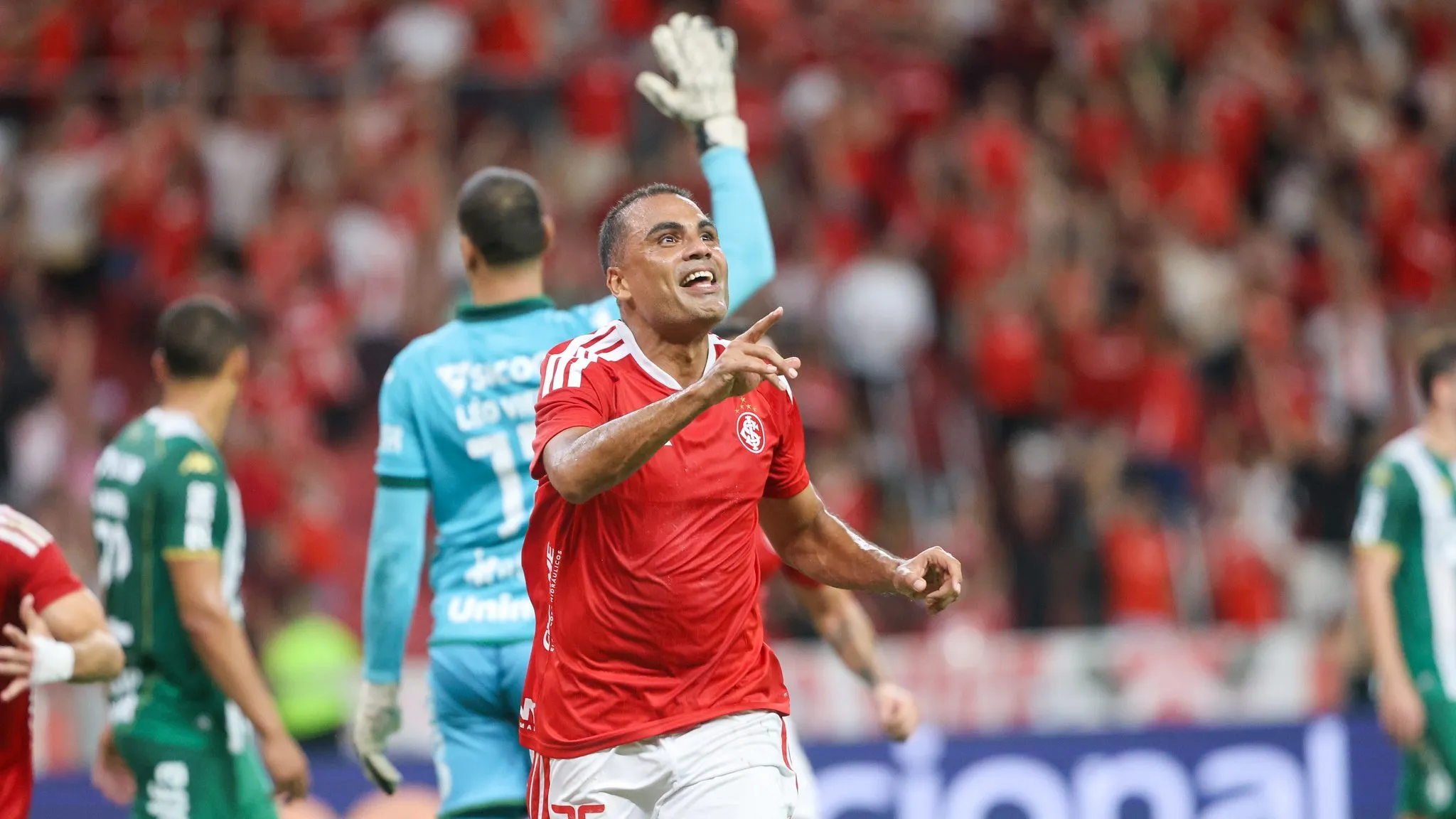 Gabriel Mercado comemora seu gol diante da Chape – Foto: Ricardo Duarte / Internacional