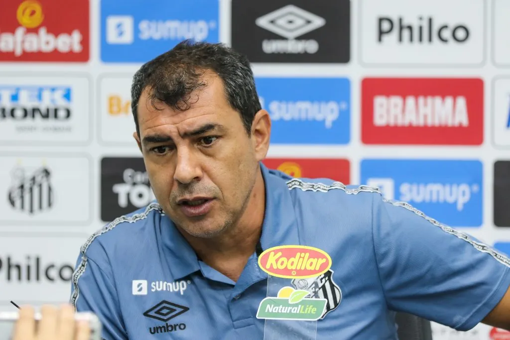 Fabio Carille, tecnico do Santos, da entrevista apos a derrota por 3 a 0 para o  Juventude, no Estadio Alfredo Jaconi, pelo Campeonato Brasileiro A de 2021. Luiz Erbes/AGIF