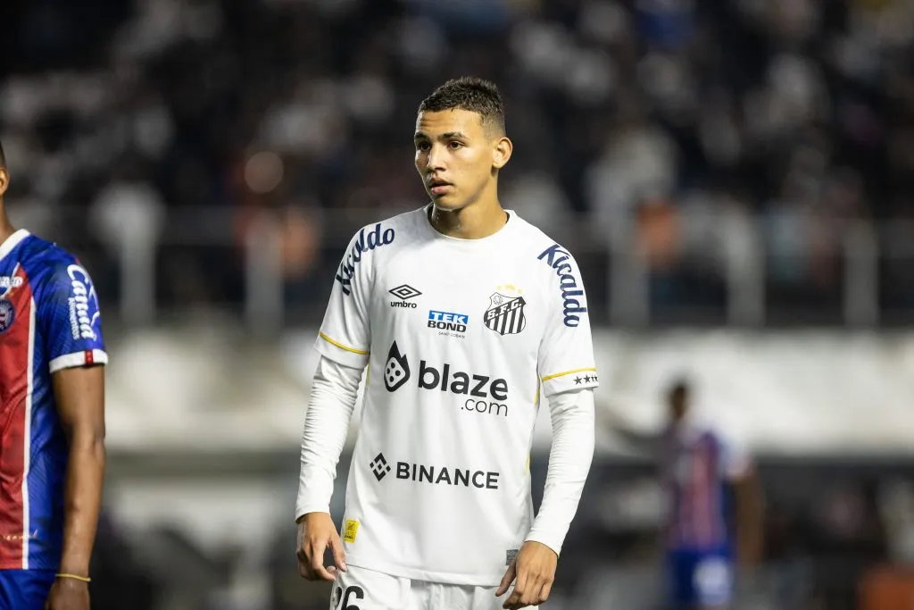 Foto: Abner Dourado/AGIF – Deivid Washington não saiu do banco em derrota do Santos para o Flamengo