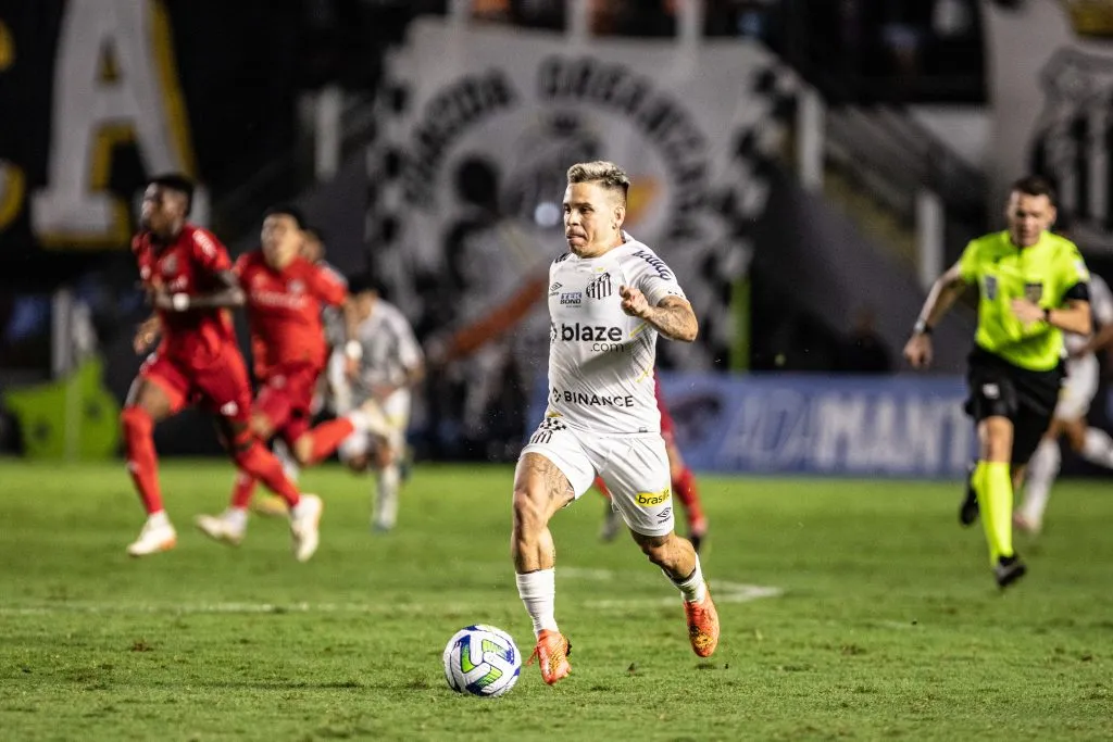 Foto: Abner Dourado/AGIF – Contrato de Soteldo com o Santos está chegando ao fim