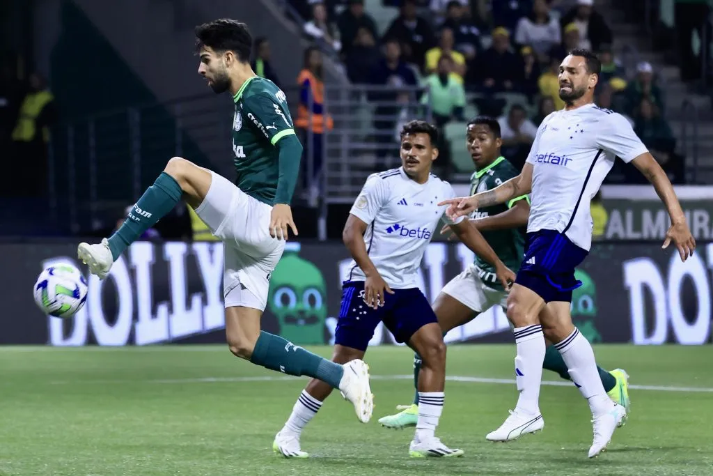 Jogo entre Palmeiras e Cruzeiro no primeiro turno do Campeonato Brasileiro. Foto: Marcello Zambrana/AGIF