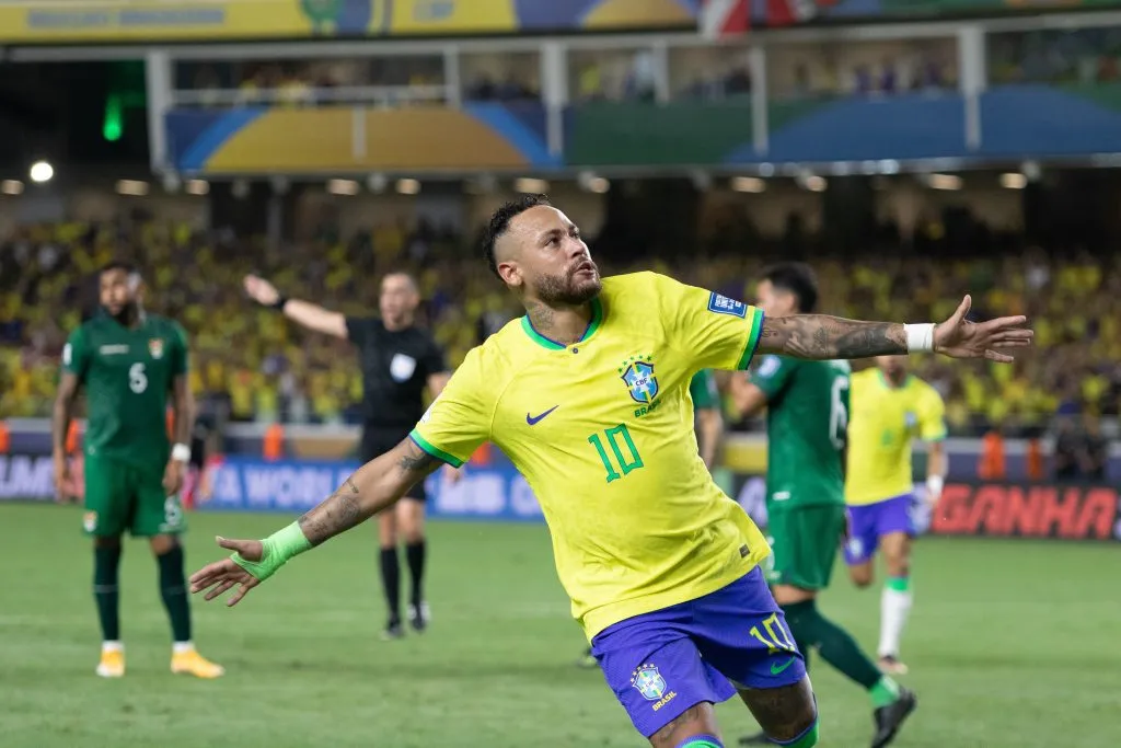 Brasil venceu o último confronto contra a Bolívia – Foto: Fernando Torres/AGIF