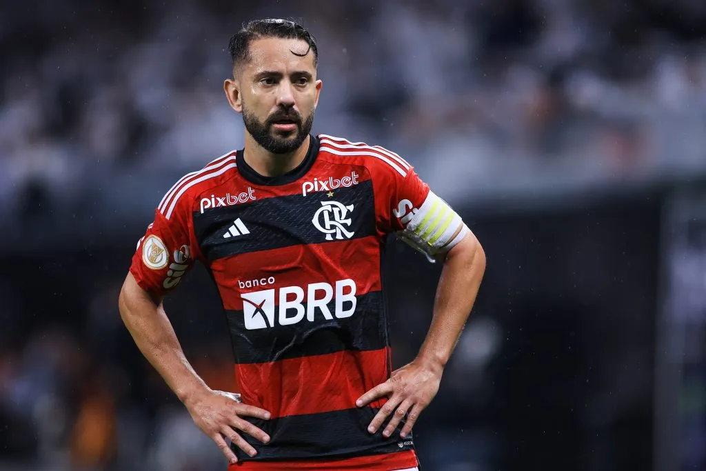 Everton Ribeiro, jogador do Flamengo - Foto: Marcello Zambrana/AGIF