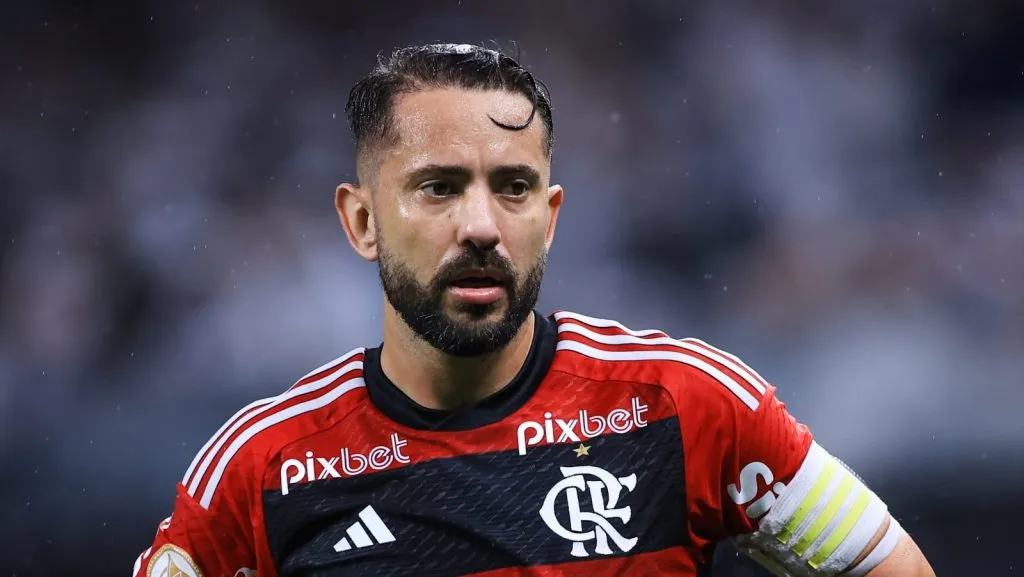 Everton Ribeiro