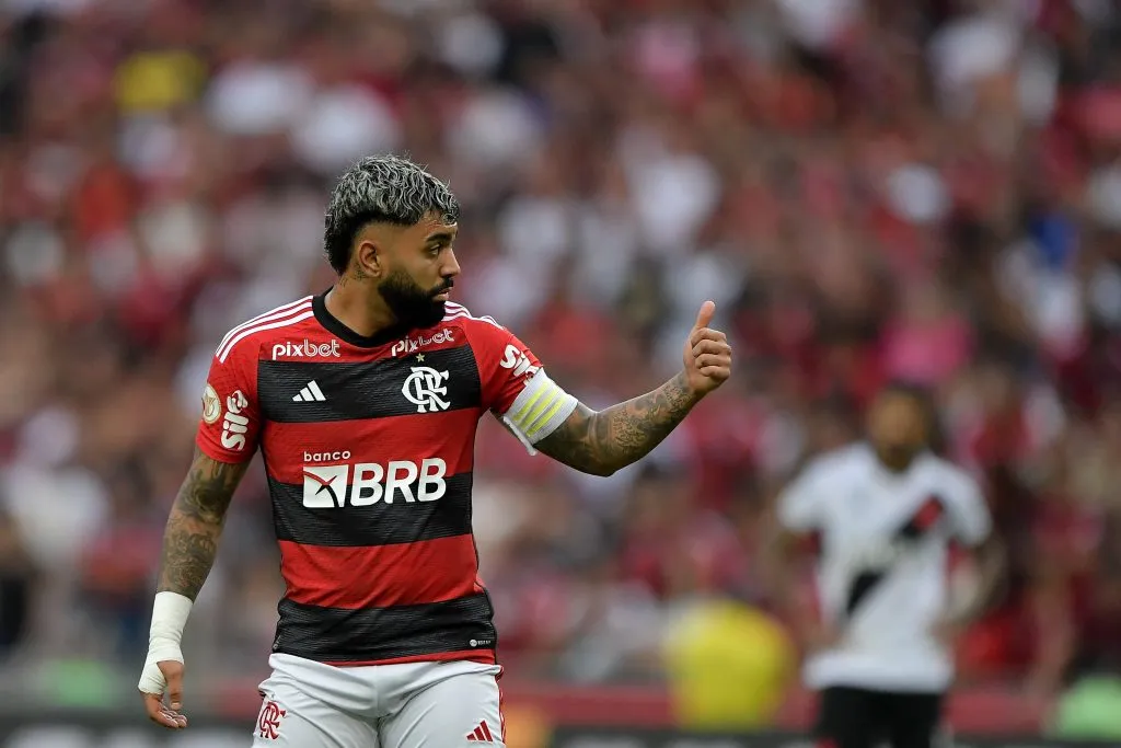 RJ – RIO DE JANEIRO – 22/10/2023 – BRASILEIRO A 2023, FLAMENGO X VASCO – Gabigol jogador do Flamengo durante partida contra o Vasco no estadio Maracana pelo campeonato Brasileiro A 2023. Foto: Thiago Ribeiro/AGIF