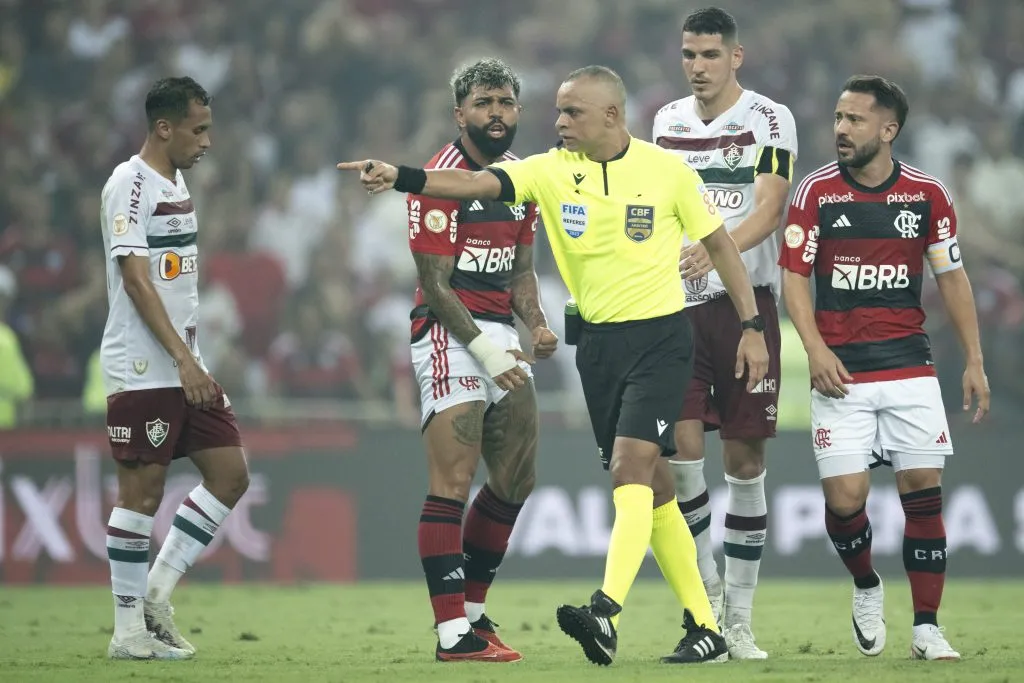 Gabigol em seu último jogo no Campeonato Brasileiro contra o Fluminense. Foto: Jorge Rodrigues/AGIF