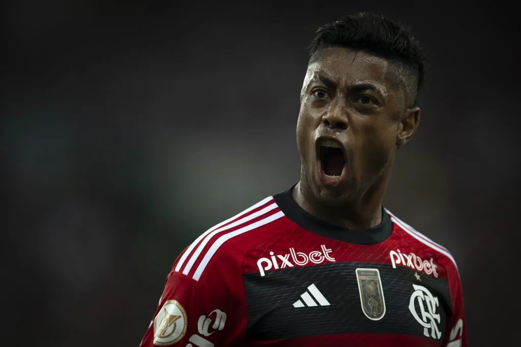 Bruno Henrique jogador do Flamengo durante partida contra o Bragantino no estadio Maracana pelo campeonato Brasileiro A 2023. Jorge Rodrigues/AGIF
