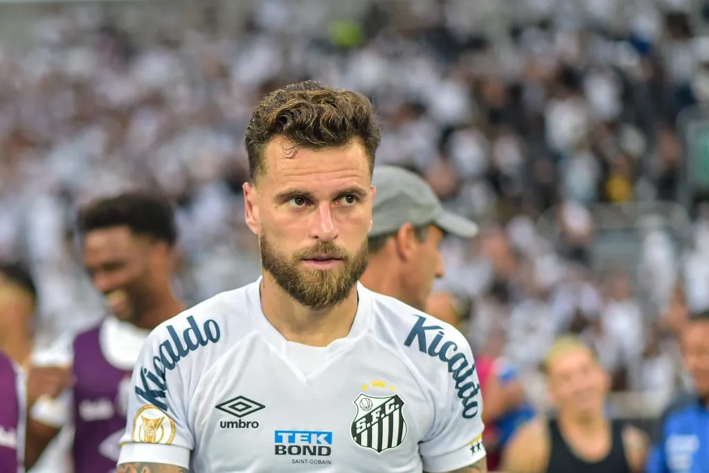 Permanência de Lucas Lima é incerta – Foto: Thiago Ribeiro/AGIF.