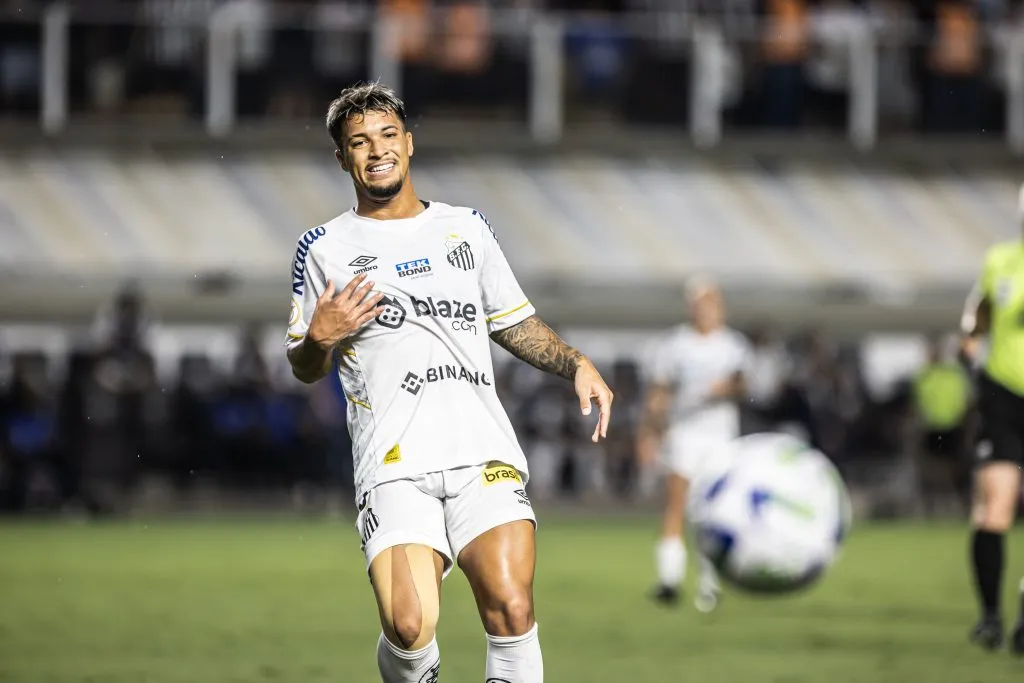 Marcos Leonardo no Santos