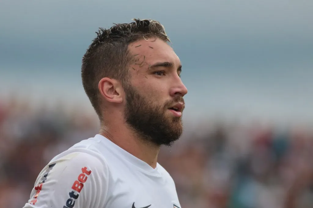 Léo Ortiz segue sendo a única opção ao Flamengo – Foto: Marcello Zambrana/AGIF.