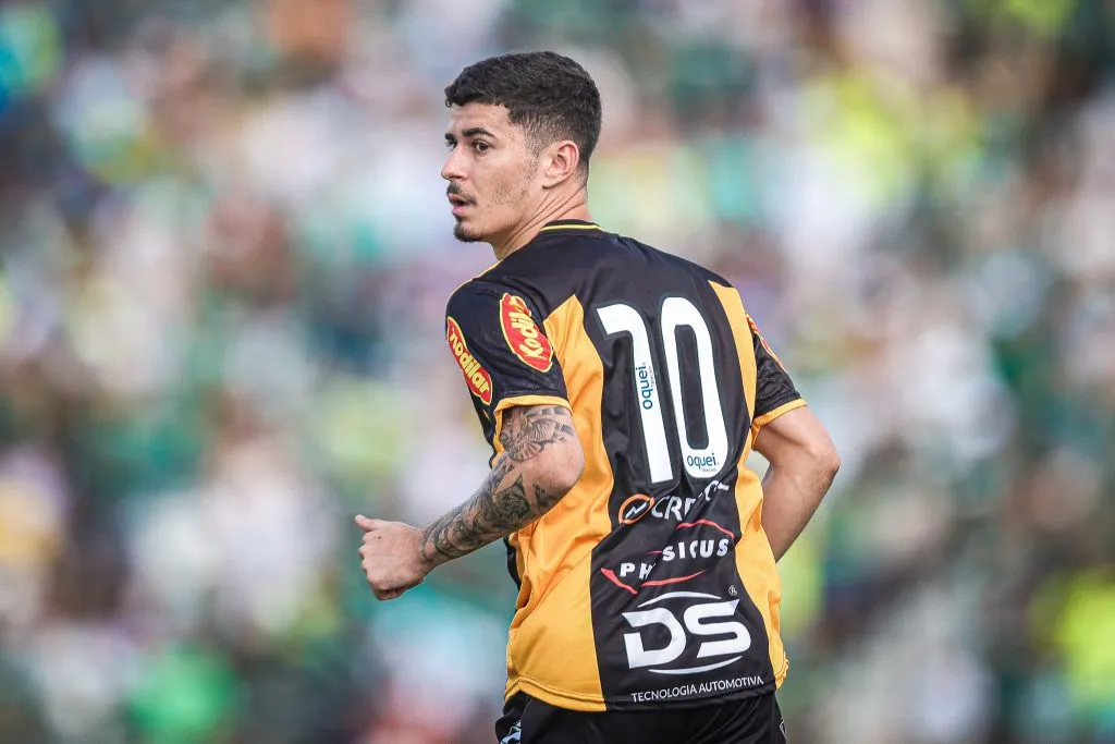 Rômulo está próximo do Palmeiras – Foto: Pedro Zacchi/AGIF.