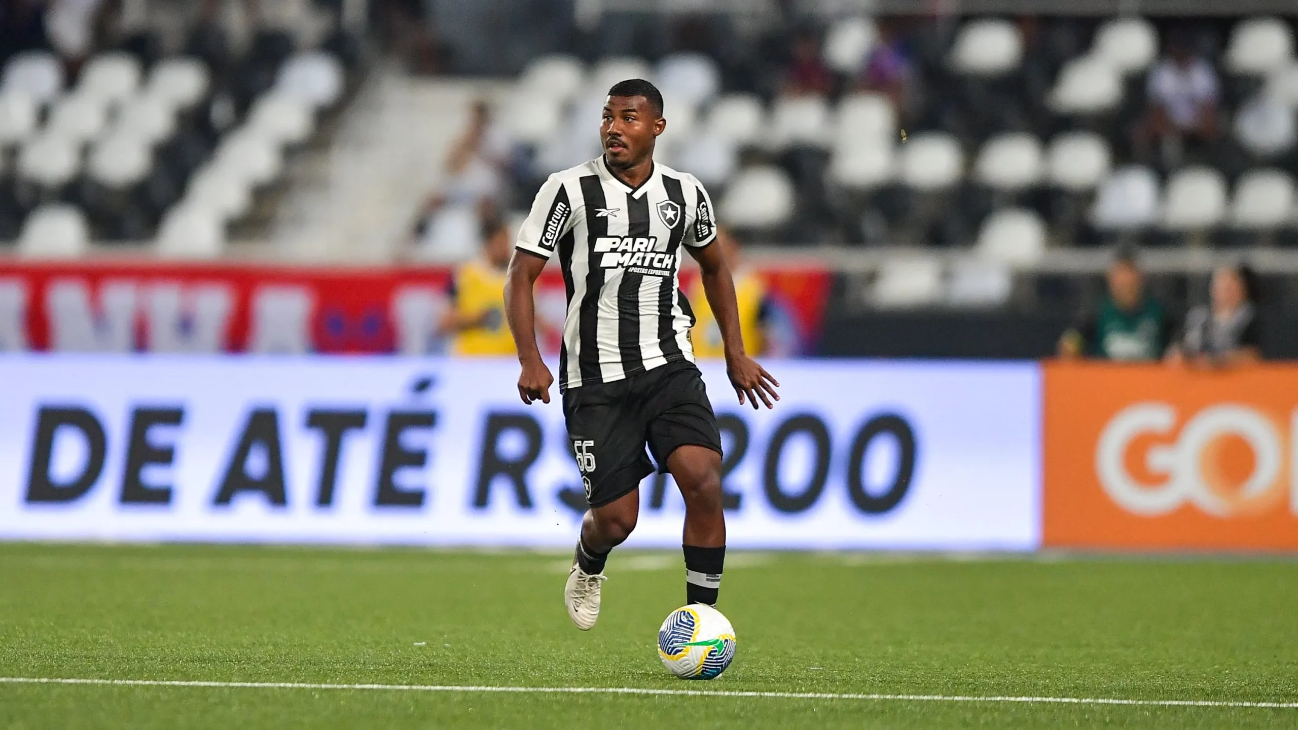 Cuiabano tem muita qualidade técnica - Foto: Thiago Ribeiro/AGIF.