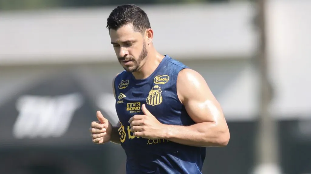 Giuliano não tem destino definido até aqui - Foto: Reinaldo Campos/AGIF.