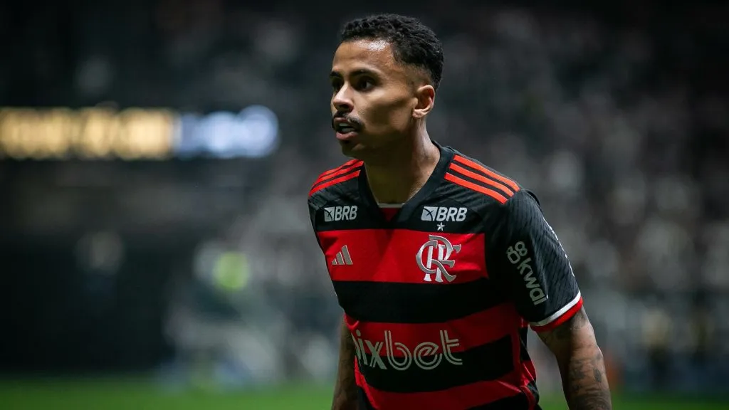 Allan foi especulado no Corinthians - Foto: Fernando Moreno/AGIF.