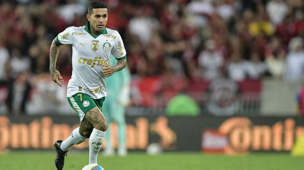 Dudu foi bem contra o Corinthians e deve ganhar vaga de titular – Foto: Thiago Ribeiro/AGIF