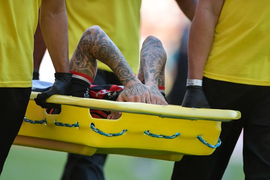 Cebolinha lesionou em 2024. Foto: Thiago Ribeiro/AGIF.