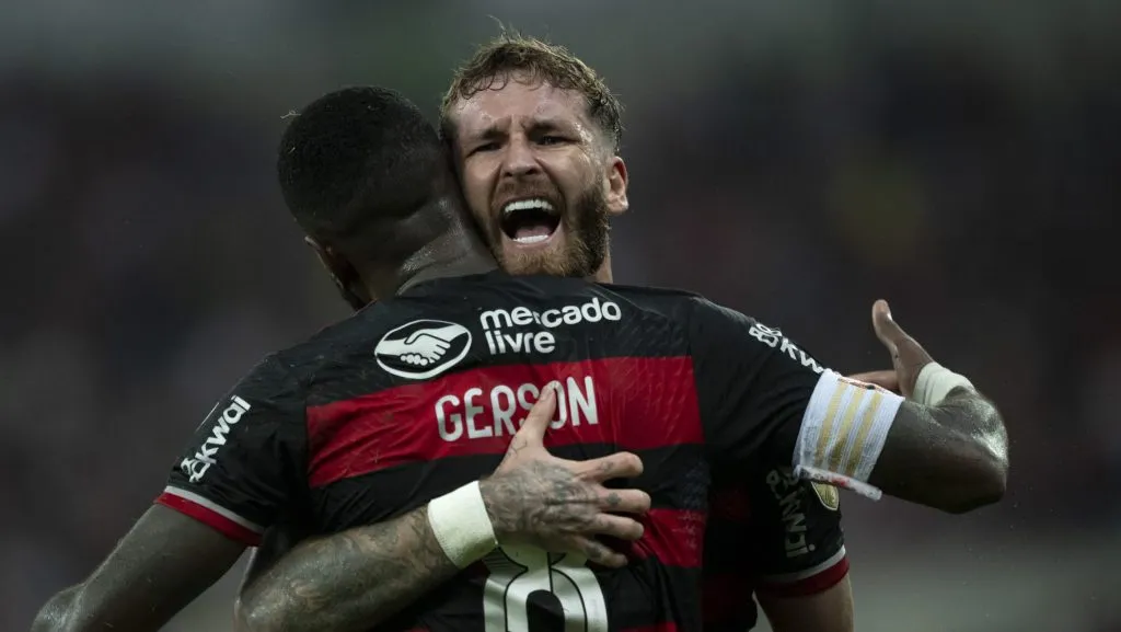 Léo Pereira em partida da Libertadores 2024/Foto: Jorge Rodrigues/AGIF