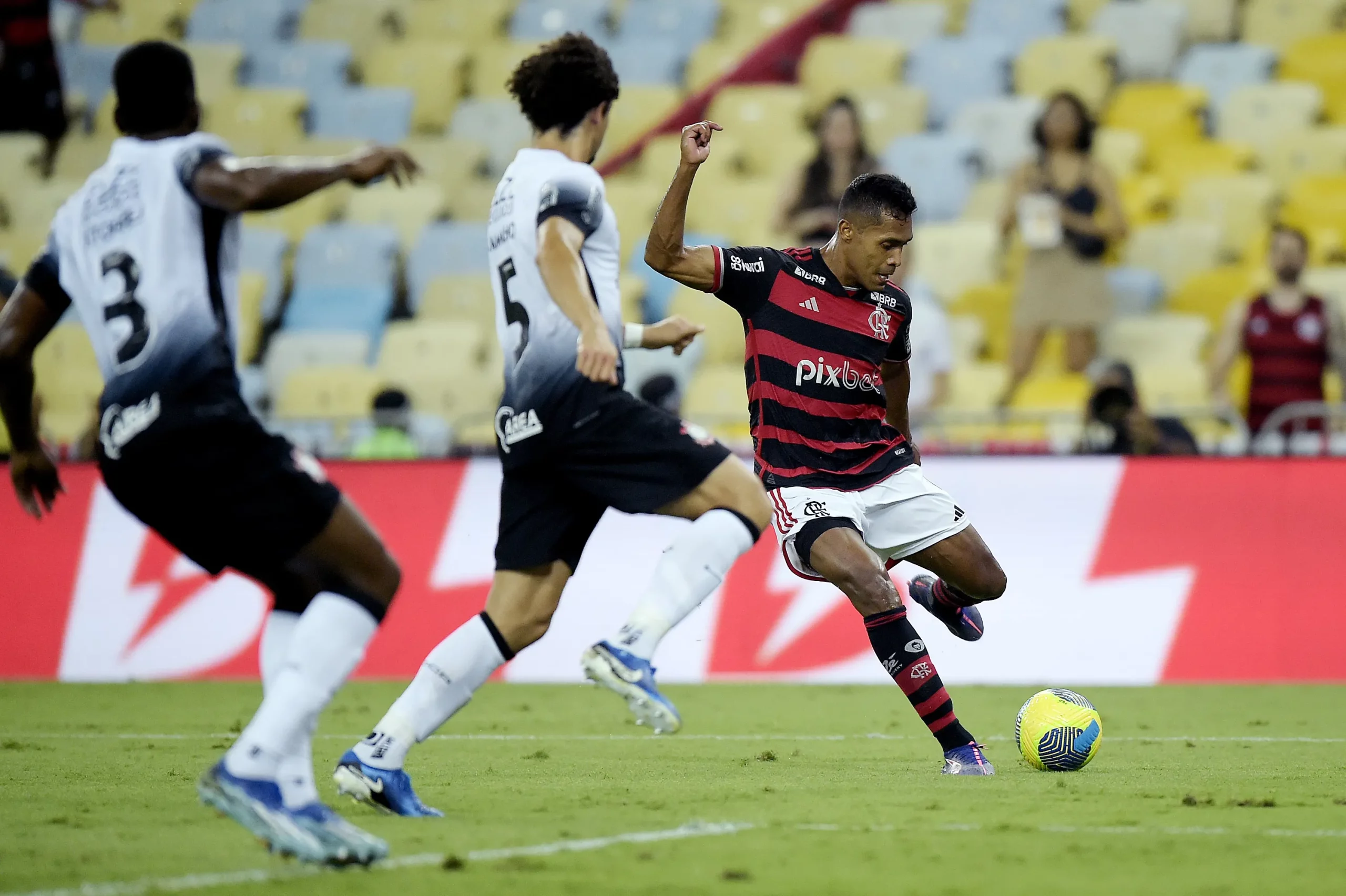 Em última partida no Maracanã, pela Copa Betano do Brasil, o Corinthians perdeu por 1 a 0 para o Flamengo. Foto: Alexandre Loureiro/AGIF